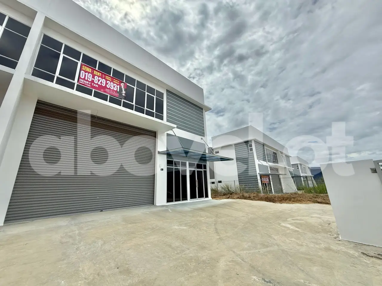 Semi-Detached Warehouse Factory For Rent Taman Industri Waja Kulim BRAND NEW!
