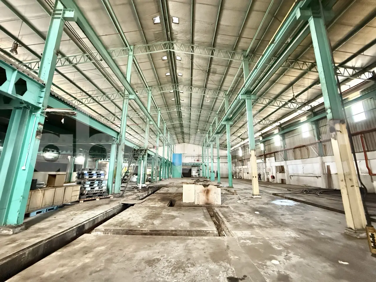 Detached factory at Kawasan Perusahaan Perai